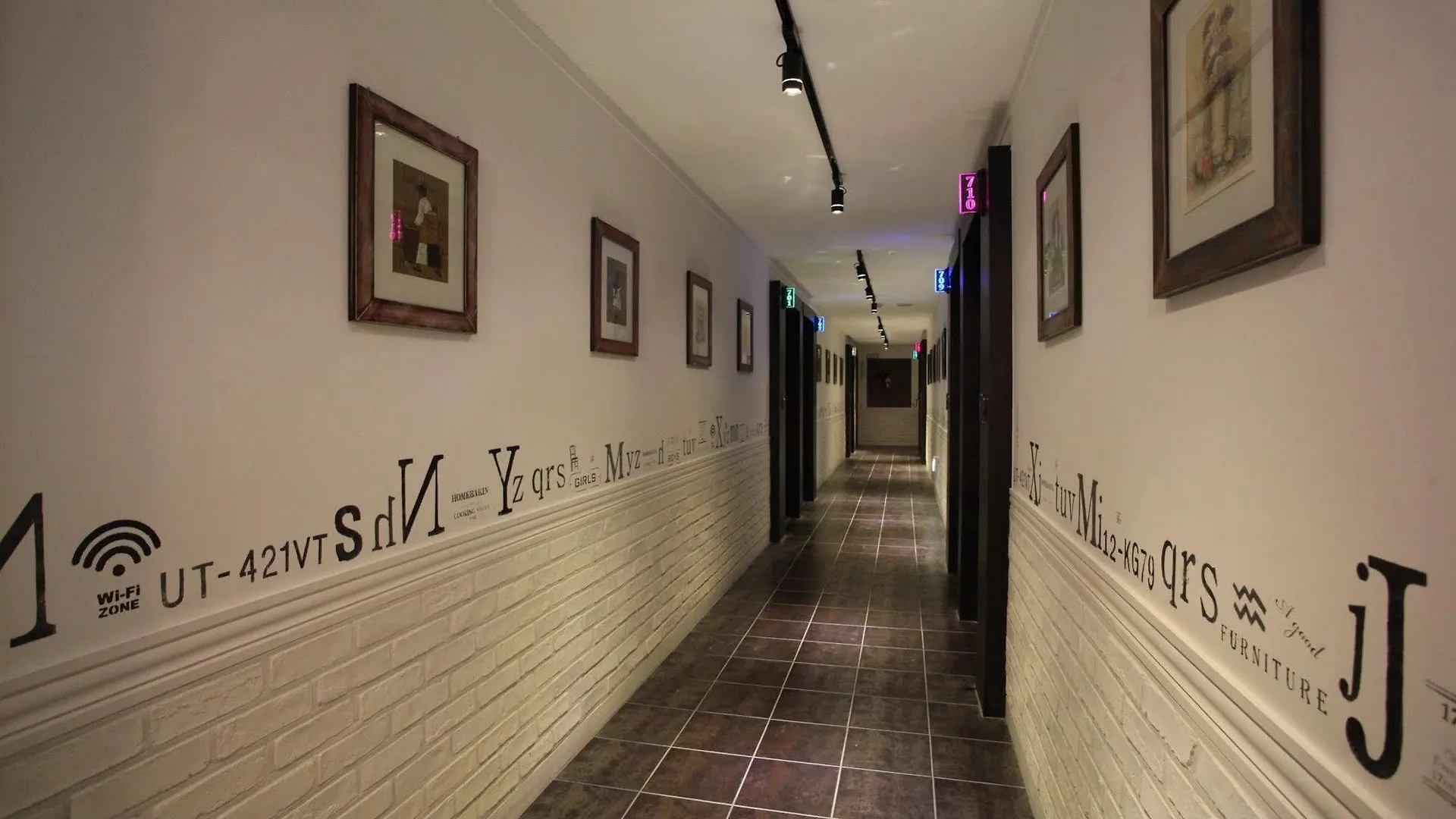 Shampoo Hotel Incheon 2*,  South Korea